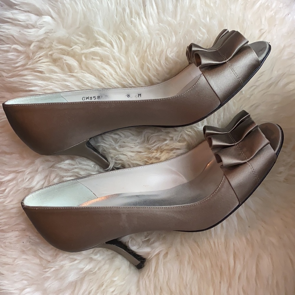 Stuart Weitzman women shoes size 8